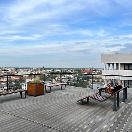 Family House By The River Odra -Panoramic Terrace - 3Room Apartment With 2 Separate Bedrooms And 2 Balconies By Wroapart-Pl- Perfect For Family & Business Stays Breslavia Esterno foto