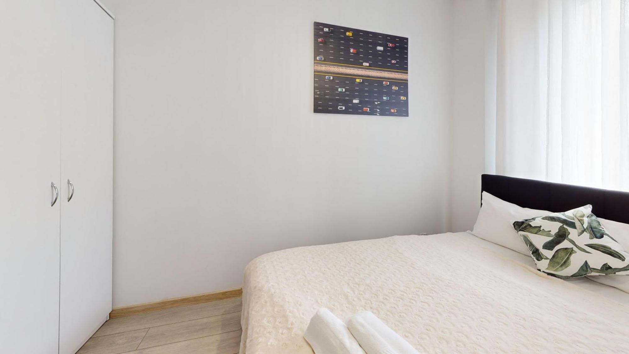 Family House By The River Odra -Panoramic Terrace - 3Room Apartment With 2 Separate Bedrooms And 2 Balconies By Wroapart-Pl- Perfect For Family & Business Stays Breslavia Esterno foto